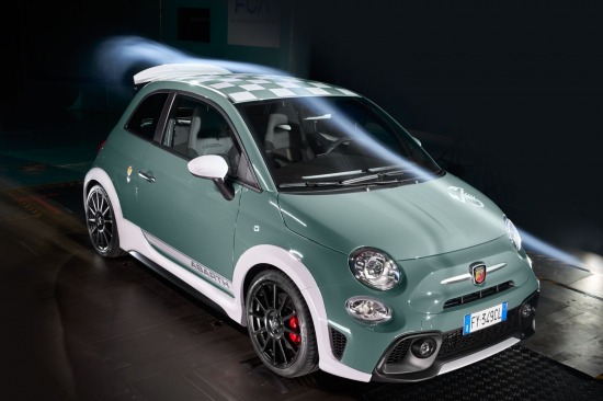 Image Abarth 695 Anniversario, Star des Abarth Days 2019